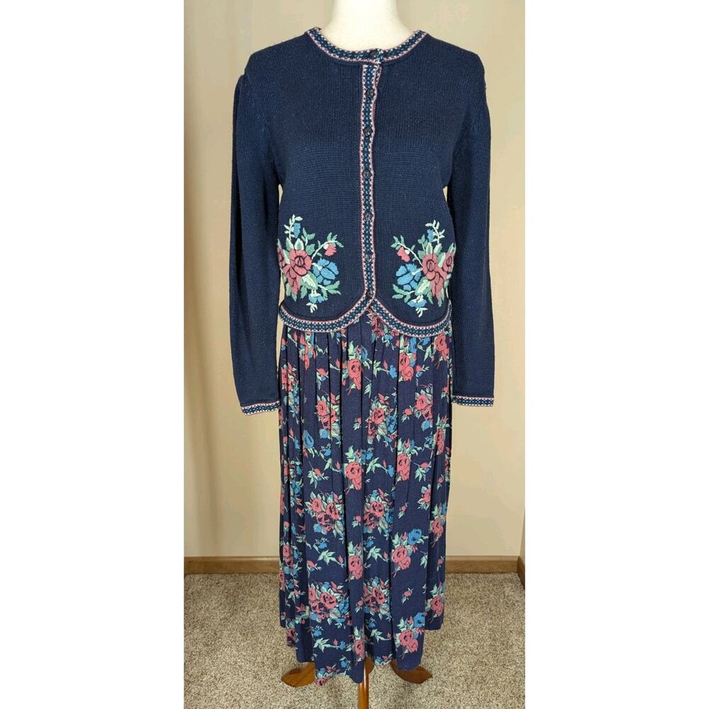 Vintage Ninon de Lenclos Floral Embroidered Cardigan Sweater Skirt Set Sz Small